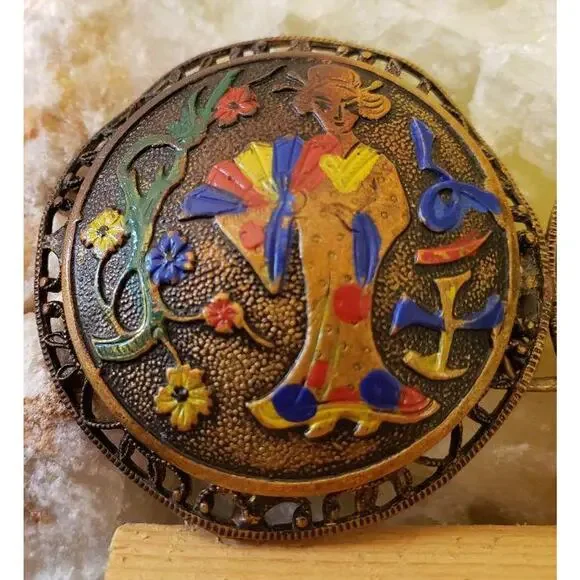 Vintage 1920s Enamel Asian Chinoiserie Belt Buckle or Clasp, Two Part, Geisha Vintage 1920s Enamel Asian Chinoiserie Belt Buckle or Clasp  main image 2